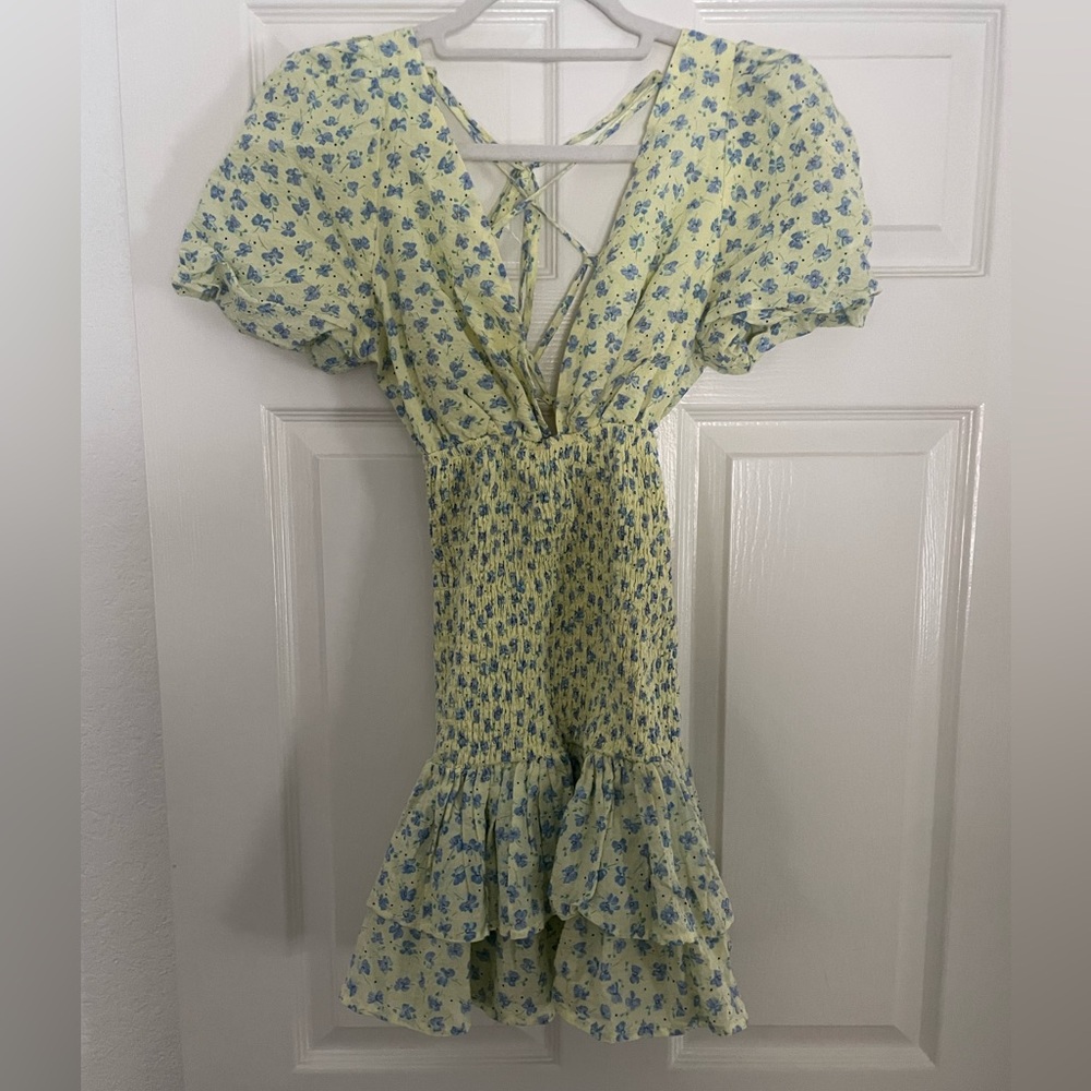 y&i Dress
